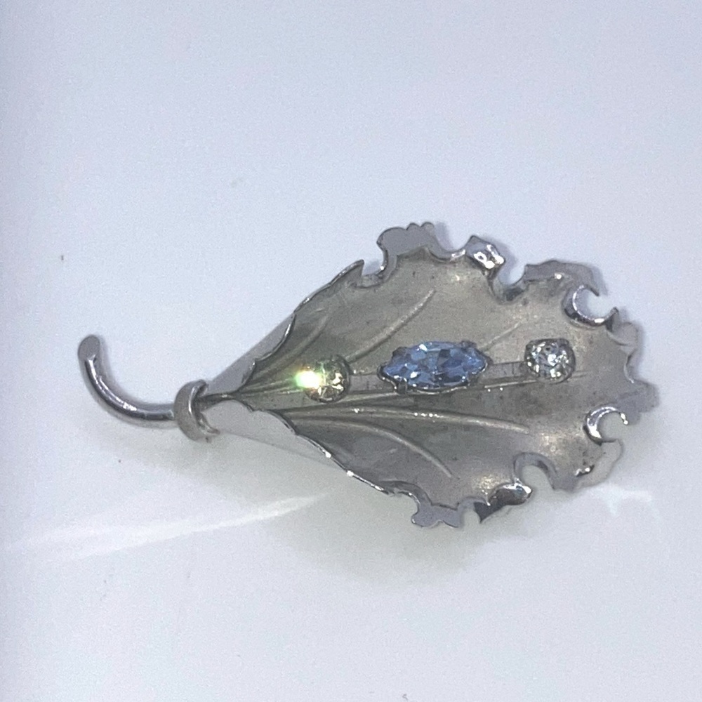 Vtg Bond Boyd Sterling Silver Purple & Clear Rhinestone Brooch 1.7”